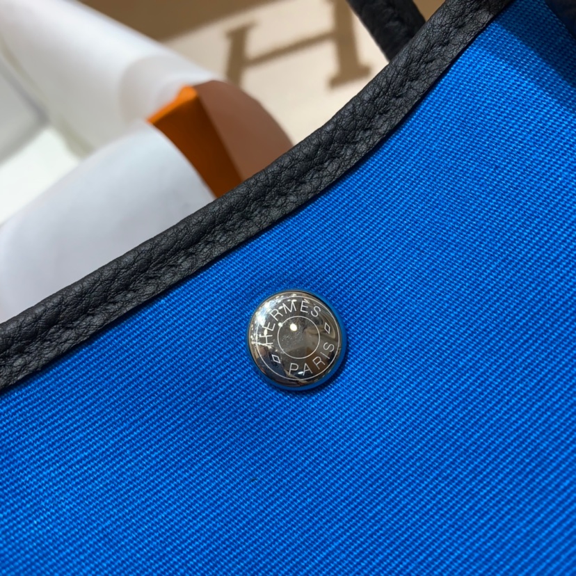 에르메스 가든파티30 블루 캔버스 블랙 네곤다